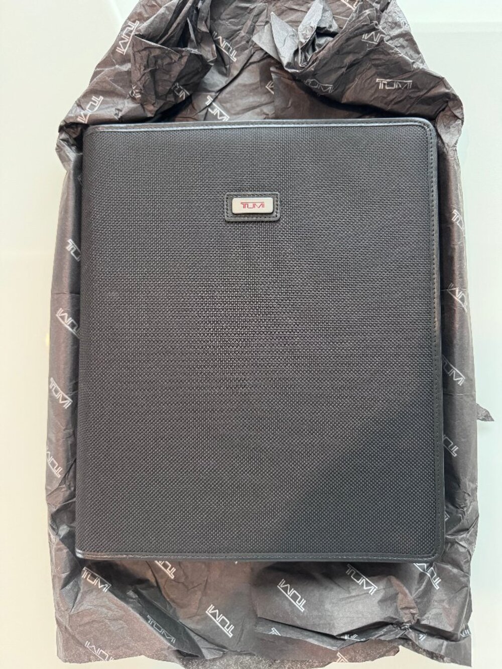 TUMI Alpha Black Ballistic Nylon iPad Air Notepad Portfolio Organizer